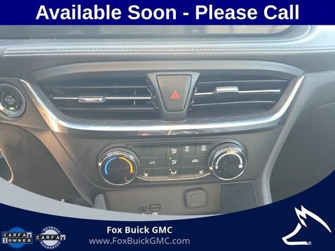 Used 2024 Buick Encore GX Preferred w/ Comfort Package FWD image 12