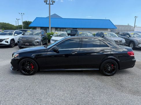Used 2014 Mercedes-Benz E 350 4MATIC Sedan image 2