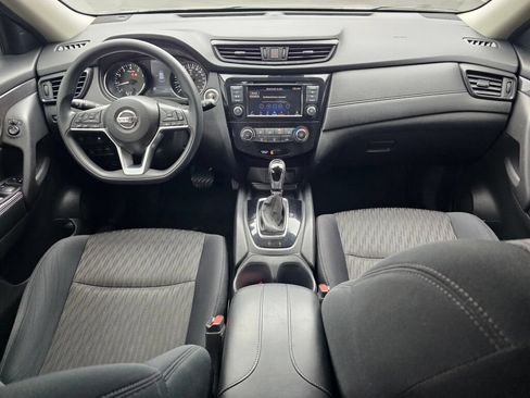 Used 2019 Nissan Rogue SV AWD/4WD image 18