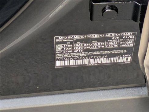 Certified 2025 Mercedes-Benz GLA 250 image 22