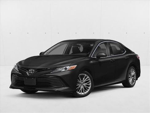 Used 2019 Toyota Camry XLE w/ Driver Assist Package FWD image 1