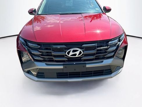 Certified 2025 Hyundai Tucson SEL AWD/4WD image 4