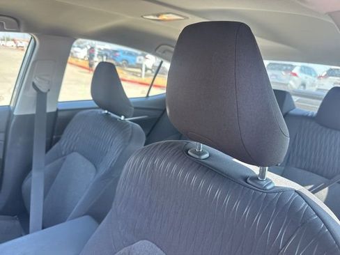 Used 2025 Toyota Camry LE image 9