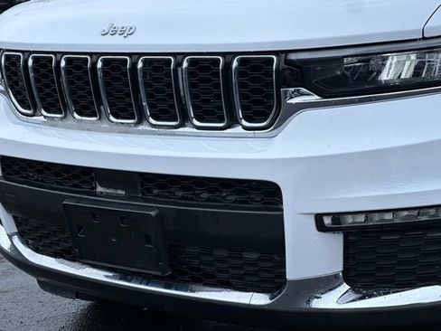 Used 2024 Jeep Grand Cherokee L Limited image 6