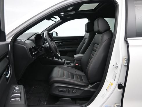Used 2025 Honda CR-V Sport Touring image 25