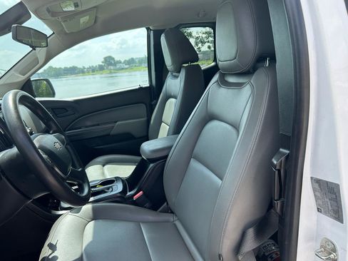 Used 2016 Chevrolet Colorado W/T w/ WT Convenience Package AWD/4WD image 7