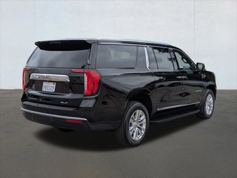 Used 2022 GMC Yukon XL SLT AWD/4WD image 5