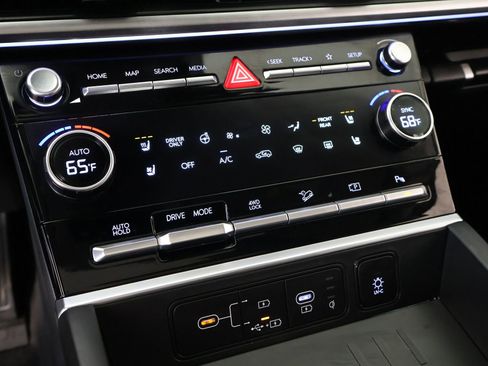 New 2025 Hyundai Santa Fe Limited image 8