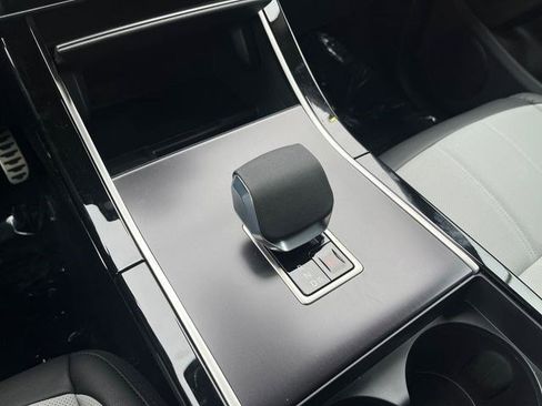 New 2026 Land Rover Range Rover Evoque Dynamic SE AWD/4WD image 29
