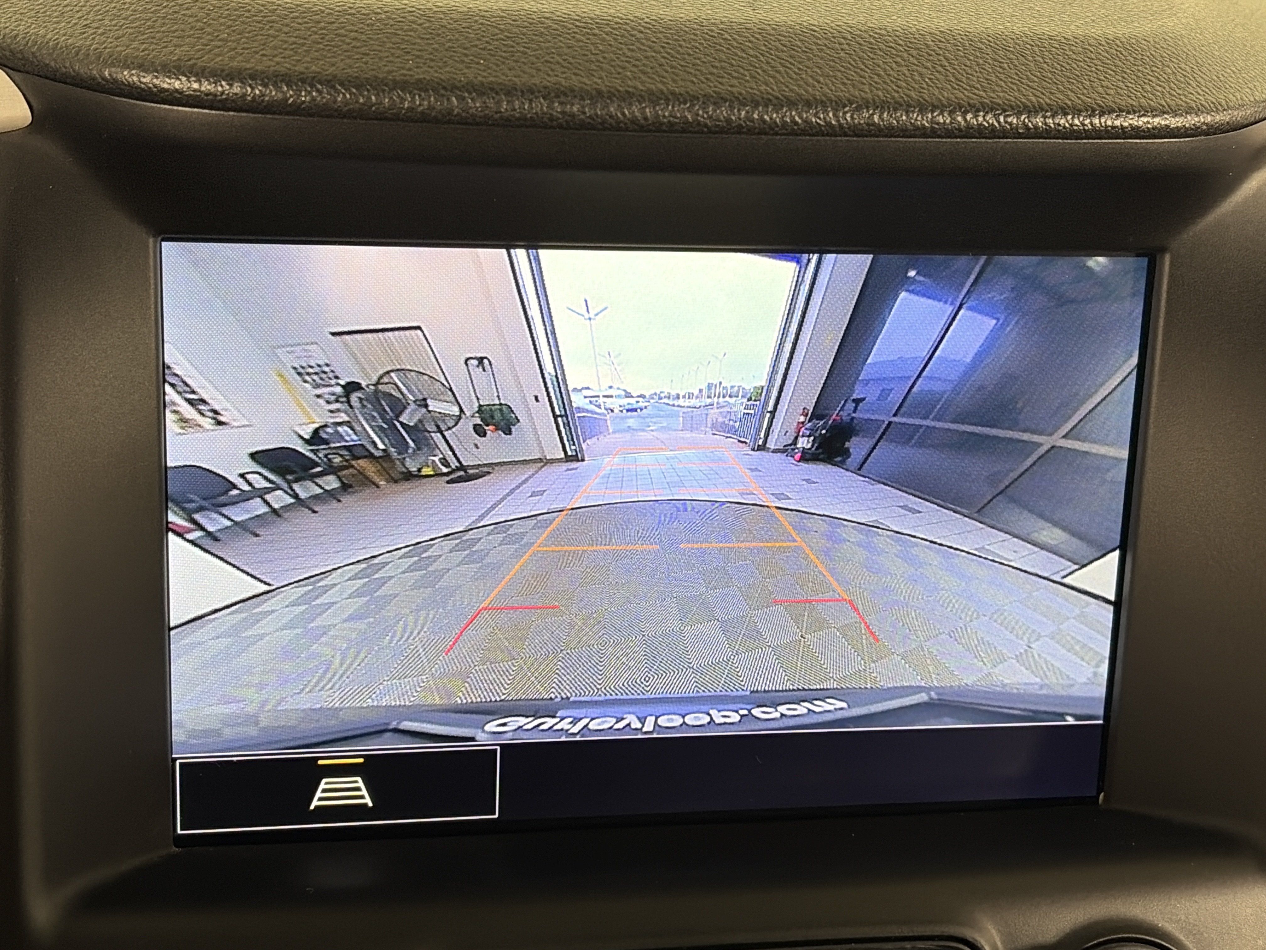 Certified 2024 GMC Terrain SLT AWD/4WD image 23