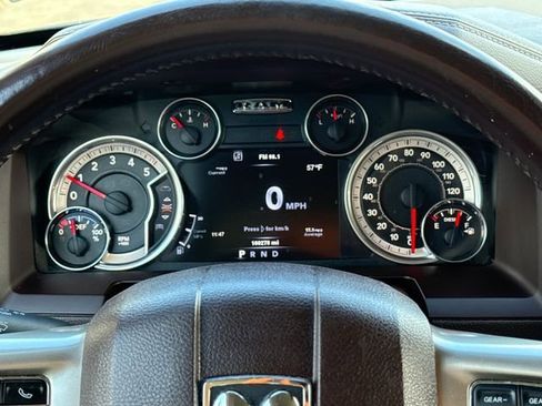 Used 2014 RAM 1500 Laramie w/ Convenience Group image 18