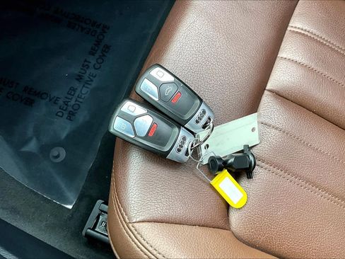 Used 2018 Audi Q5 2.0T Premium Plus w/ Premium Plus Package image 14