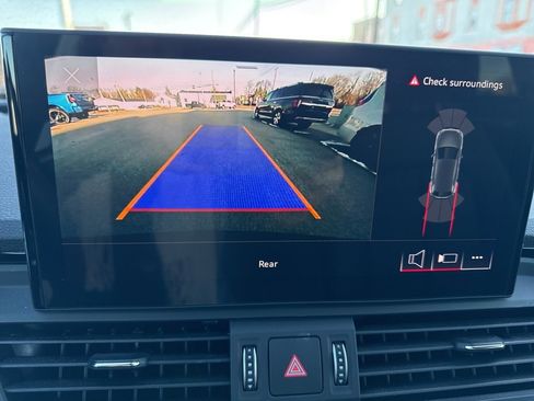 Used 2024 Audi Q5 2.0T Premium image 62