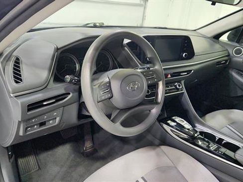 Used 2022 Hyundai Sonata SE image 11