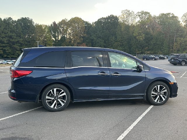Used 2018 Honda Odyssey Elite image 8