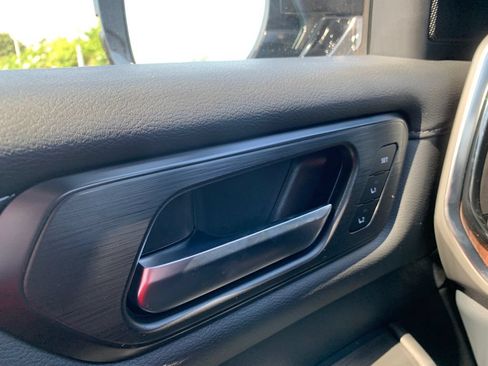 New 2026 Nissan Armada Platinum RWD image 14