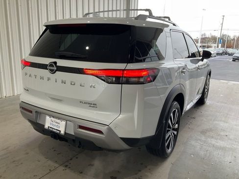 Used 2025 Nissan Pathfinder Platinum w/ Cargo Package image 25