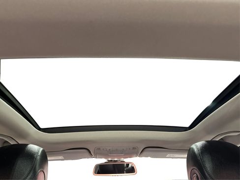 Used 2016 Mercedes-Benz C 300 C 300 4MATIC Sedan 4D image 22