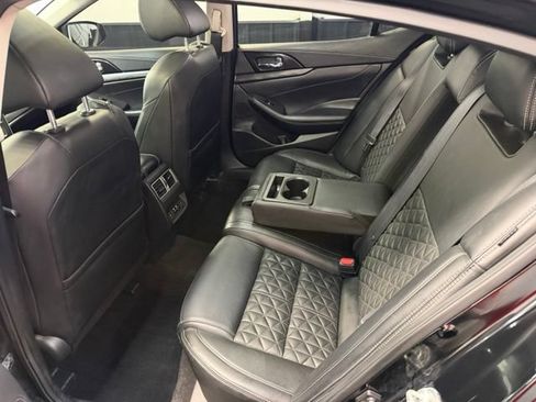 Used 2022 Nissan Maxima Platinum FWD image 29