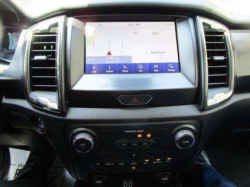 Used 2023 Ford Ranger Lariat w/ Tremor Off-Road Package image 15