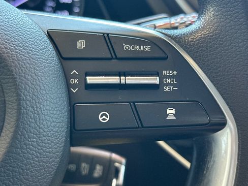 Used 2023 Hyundai Sonata SE w/ Cargo Package FWD image 25