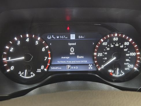 Used 2023 Nissan Titan PRO-4X w/ Pro-4x Convenience Package AWD/4WD image 19