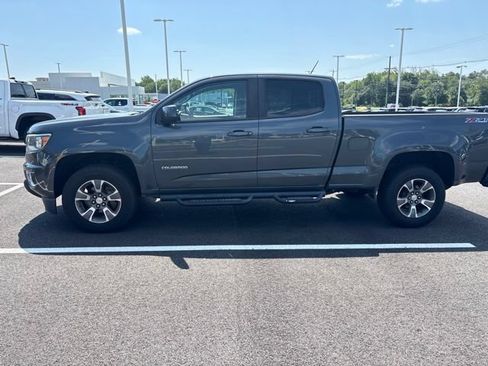 Used 2017 Chevrolet Colorado Z71 AWD/4WD image 4