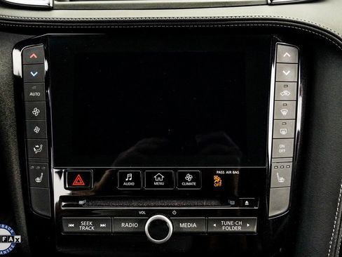 Certified 2025 INFINITI QX55 Luxe w/ Accent Package image 26