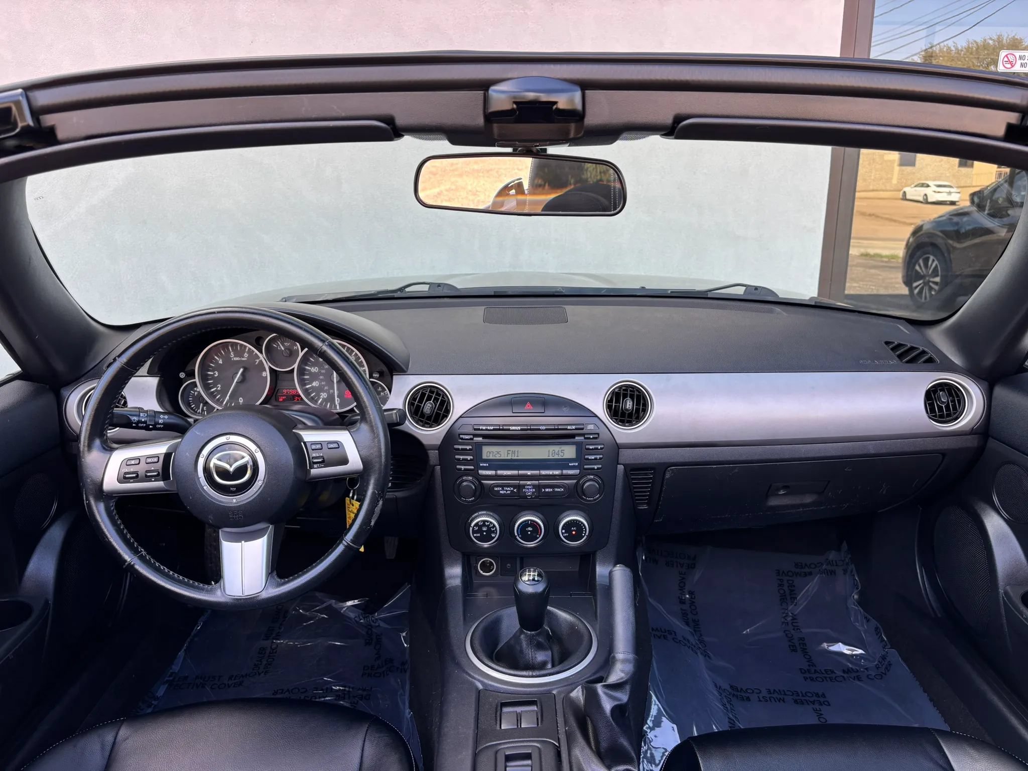 Used 2012 MAZDA MX-5 Miata Sport RWD image 17