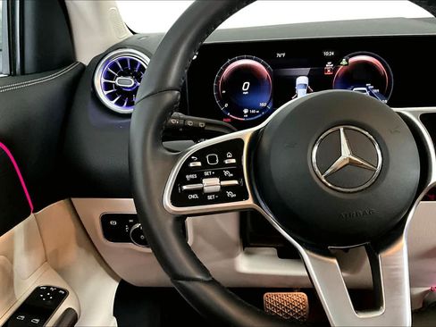 Certified 2023 Mercedes-Benz GLA 250 4MATIC image 23