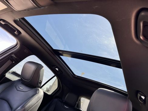 Used 2020 Cadillac XT4 Sport image 22