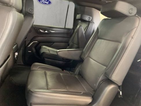 Used 2024 GMC Yukon XL Denali AWD/4WD image 7