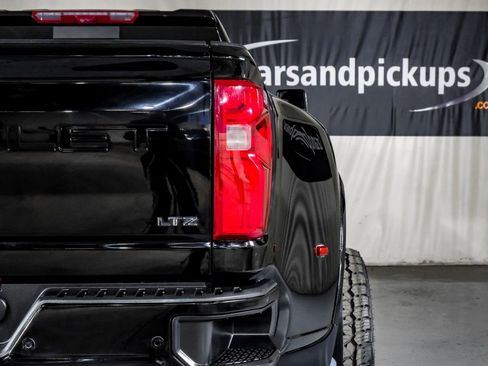 Used 2024 Chevrolet Silverado 3500 LTZ w/ LTZ Plus Package image 44