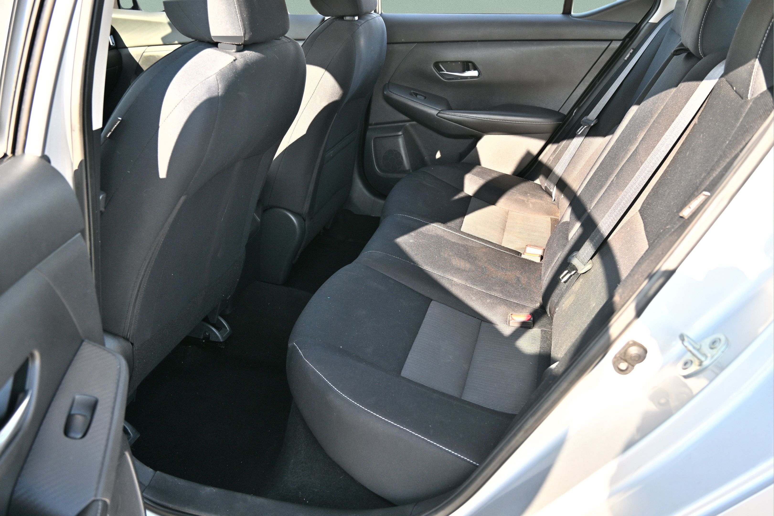 Used 2021 Nissan Sentra SV FWD image 13