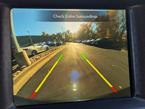 Used 2018 Dodge Charger SXT Plus image 23