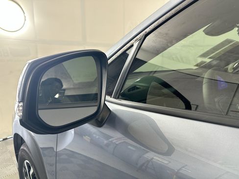 Used 2024 Toyota Corolla Cross AWD Hybrid image 10