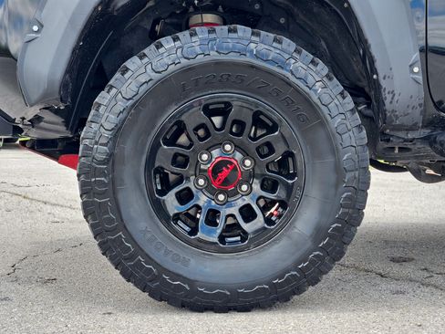 Used 2018 Toyota Tacoma TRD Pro AWD/4WD image 10