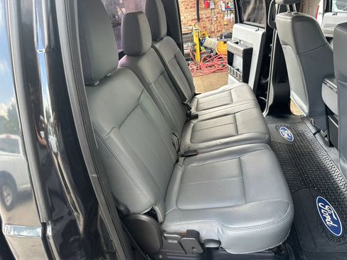 Used 2015 Ford F250 XL w/ Power Equipment Group AWD/4WD image 15