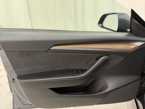 Used 2022 Tesla Model 3 image 31