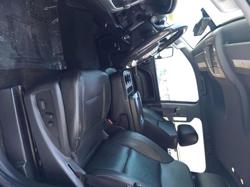 Used 2016 GMC Sierra 2500 SLT w/ Duramax Plus Package image 11