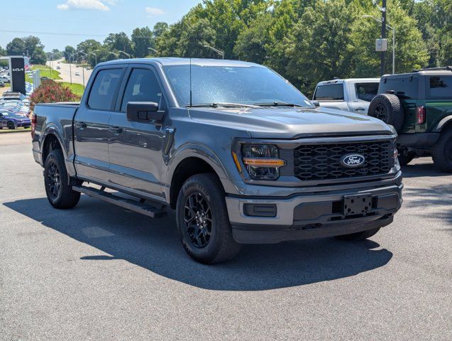 Used 2025 Ford F150 STX AWD/4WD image 3