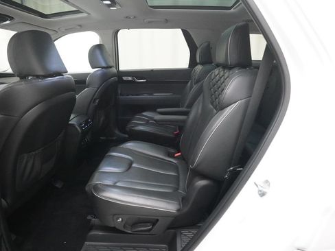 Used 2022 Hyundai Palisade Limited AWD/4WD image 16