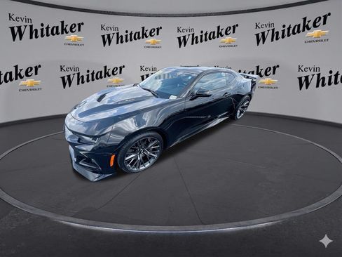 Certified 2018 Chevrolet Camaro ZL1 RWD image 5