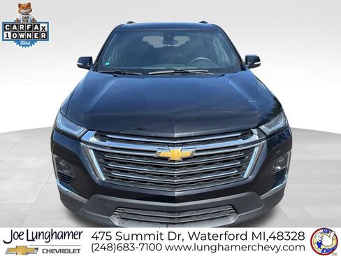 Used 2023 Chevrolet Traverse LT w/ LT Premium Package AWD/4WD image 9