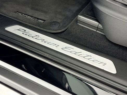 Certified 2023 Porsche Cayenne Platinum Edition AWD/4WD image 12