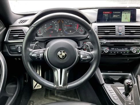 Used 2018 BMW M4 Coupe image 8
