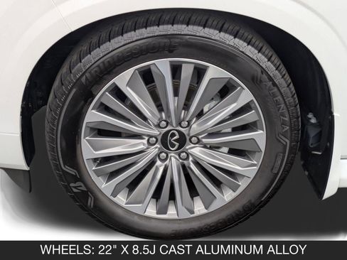 Used 2026 INFINITI QX80 Luxe w/ Cargo Package AWD/4WD image 11