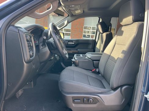 Used 2022 Chevrolet Silverado 1500 LT image 12