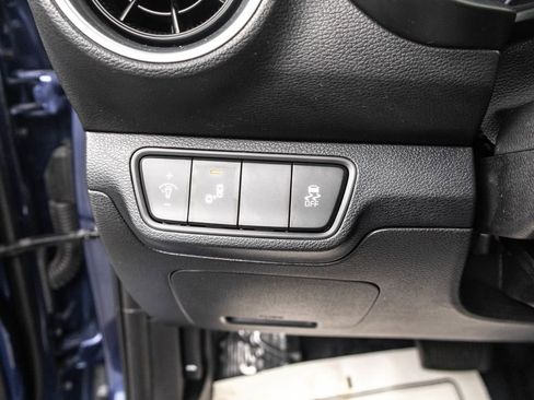 Used 2022 Kia Forte LXS w/ LXS Technology Package image 14