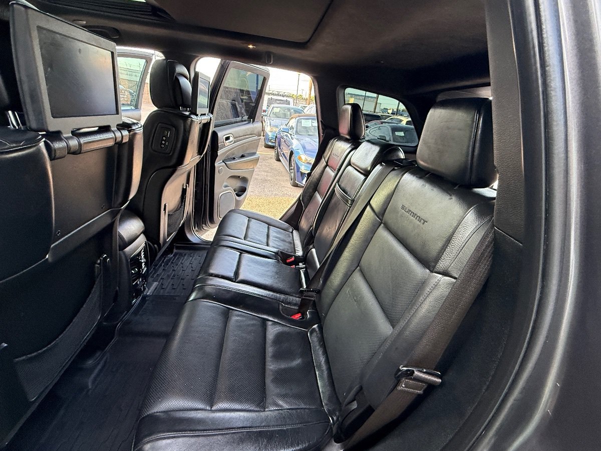 Used 2016 Jeep Grand Cherokee Summit AWD/4WD image 24